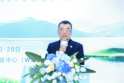 AI智啟建筑新生！美的樓宇科技閃耀2025中國國際制冷展
